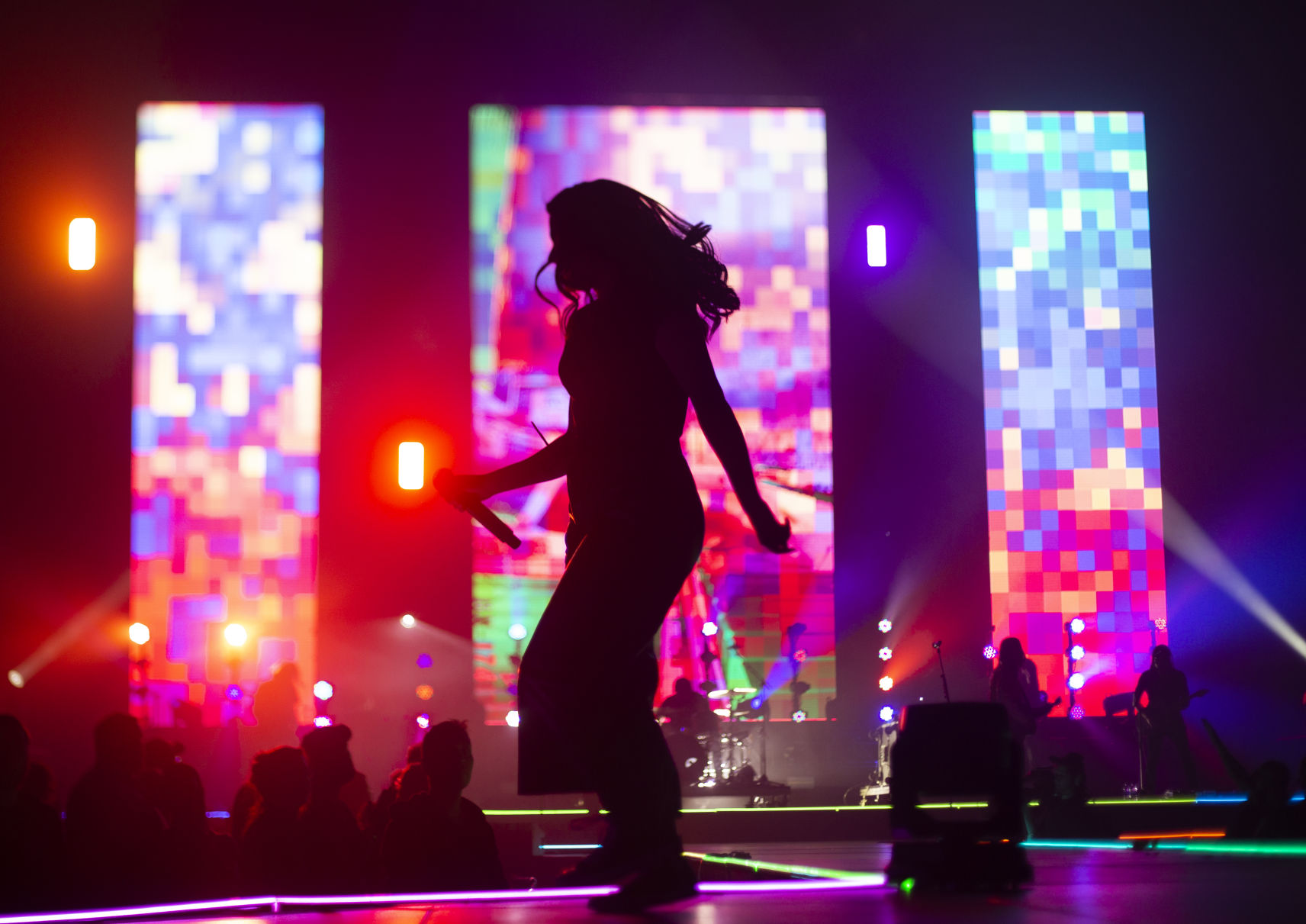 Casting Crowns Concert, Hillsong Worship